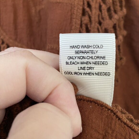 Ultra Pink Boho Batwing Top Brown Knit, Crochet Trim, Size Large - Picture 8 of 10